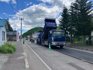 上渚滑原野滝ノ上線道単舗装工事（構造改良）（道債）その１施工中2