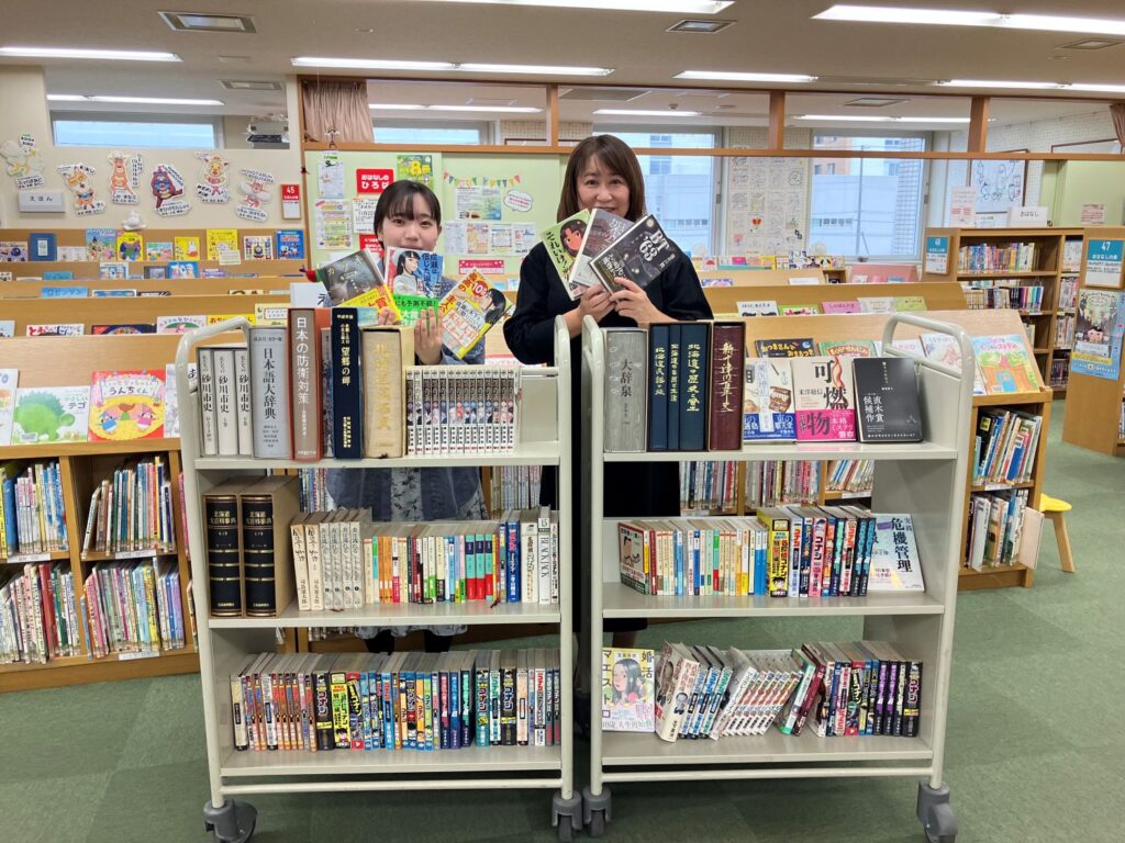 滝川市立図書館に本を寄付致しました!